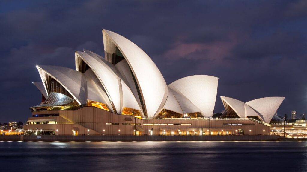 top-11-architectural-wonders-of-the-world